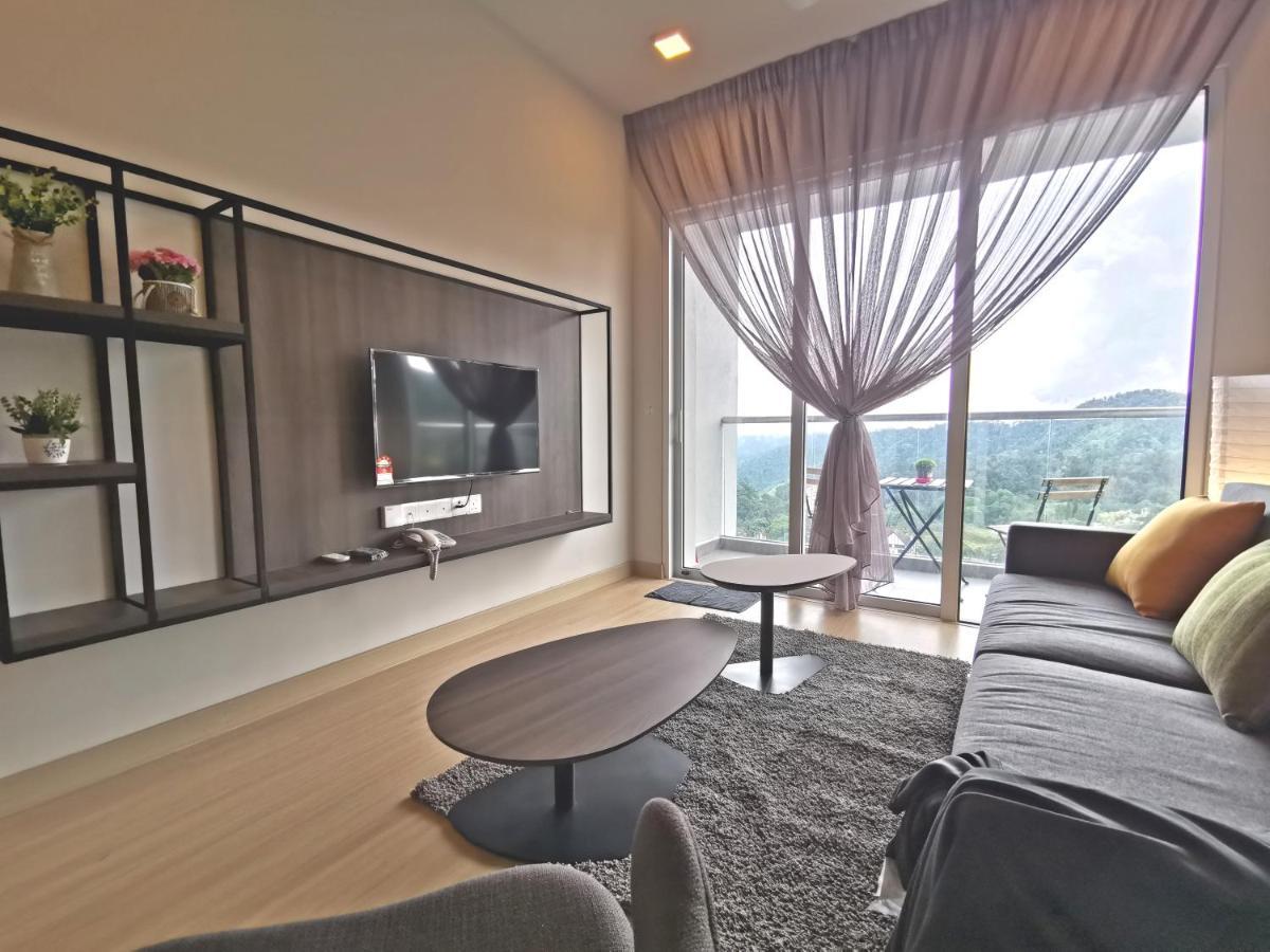 Windmill Upon Hills By Sky Suite Genting Highlands Luaran gambar